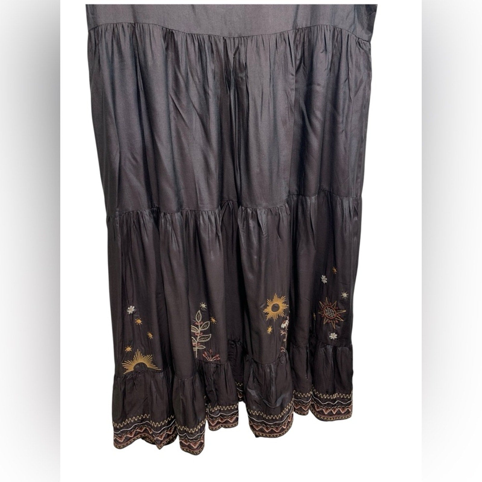 Johnny Was Calme Silk Tiered Embroidered Maxi Dr SZ M Dark Brown/Black With Slip