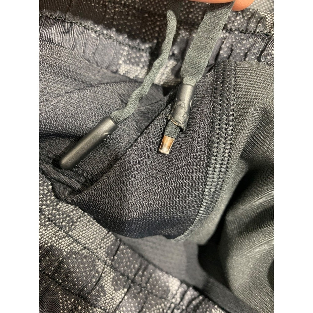 Lululemon Men's Training Shorts Camo Black Gray Athletic Gym Workout