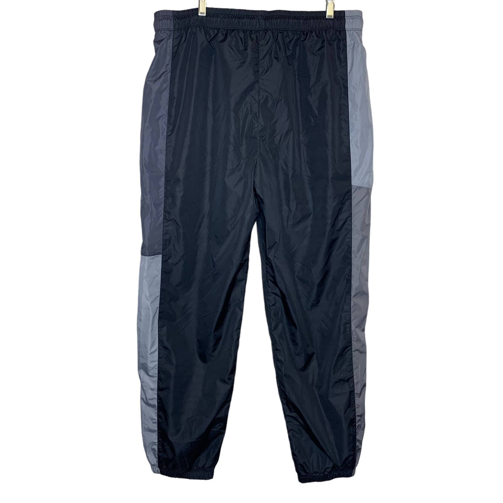 Peloton Black Gray Track Pant Windbreaker Workout Pants Womens SZ XL NWT