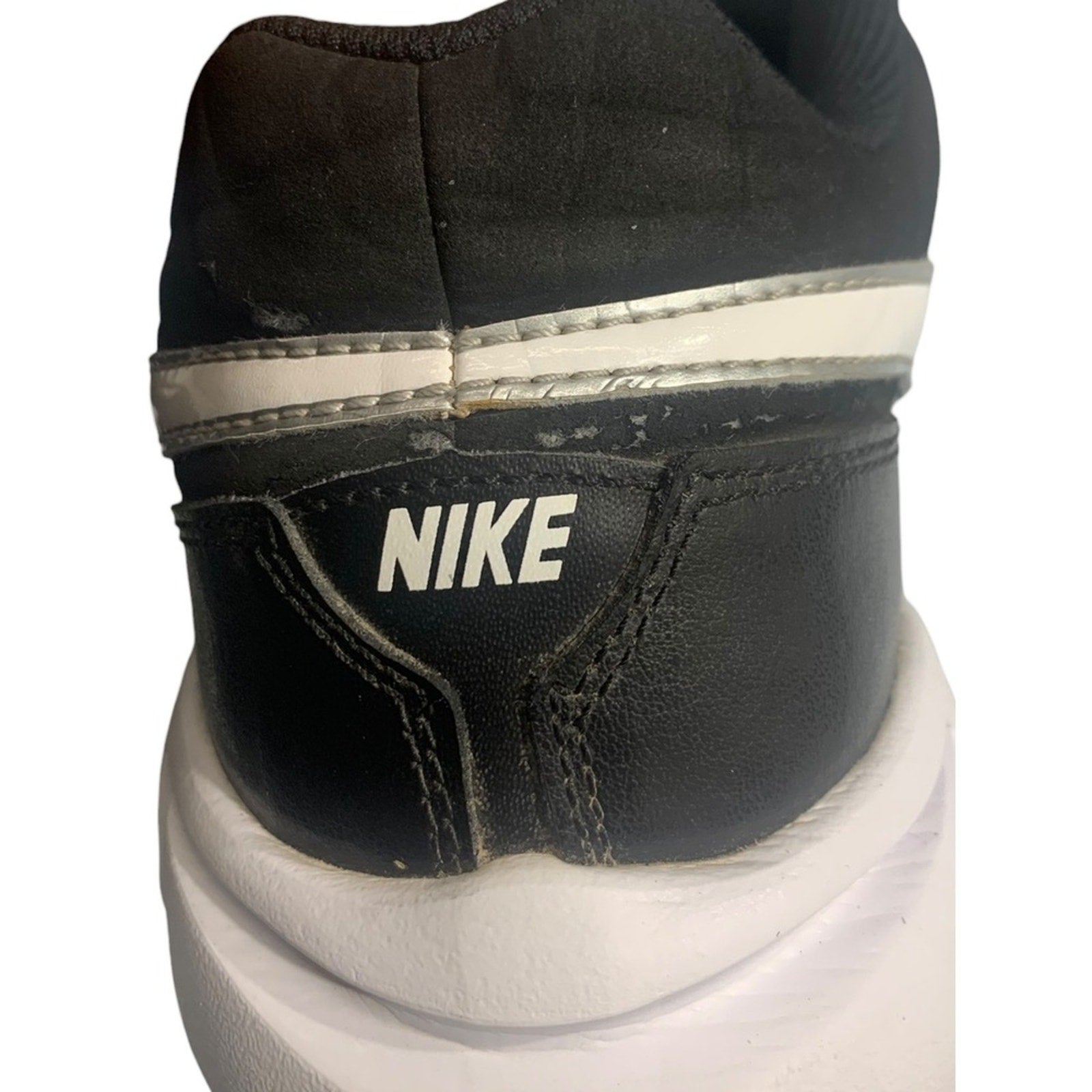 Nike Air Black Leather Lace Up Athletic Shoes Sneakers Men's Size 10.5
