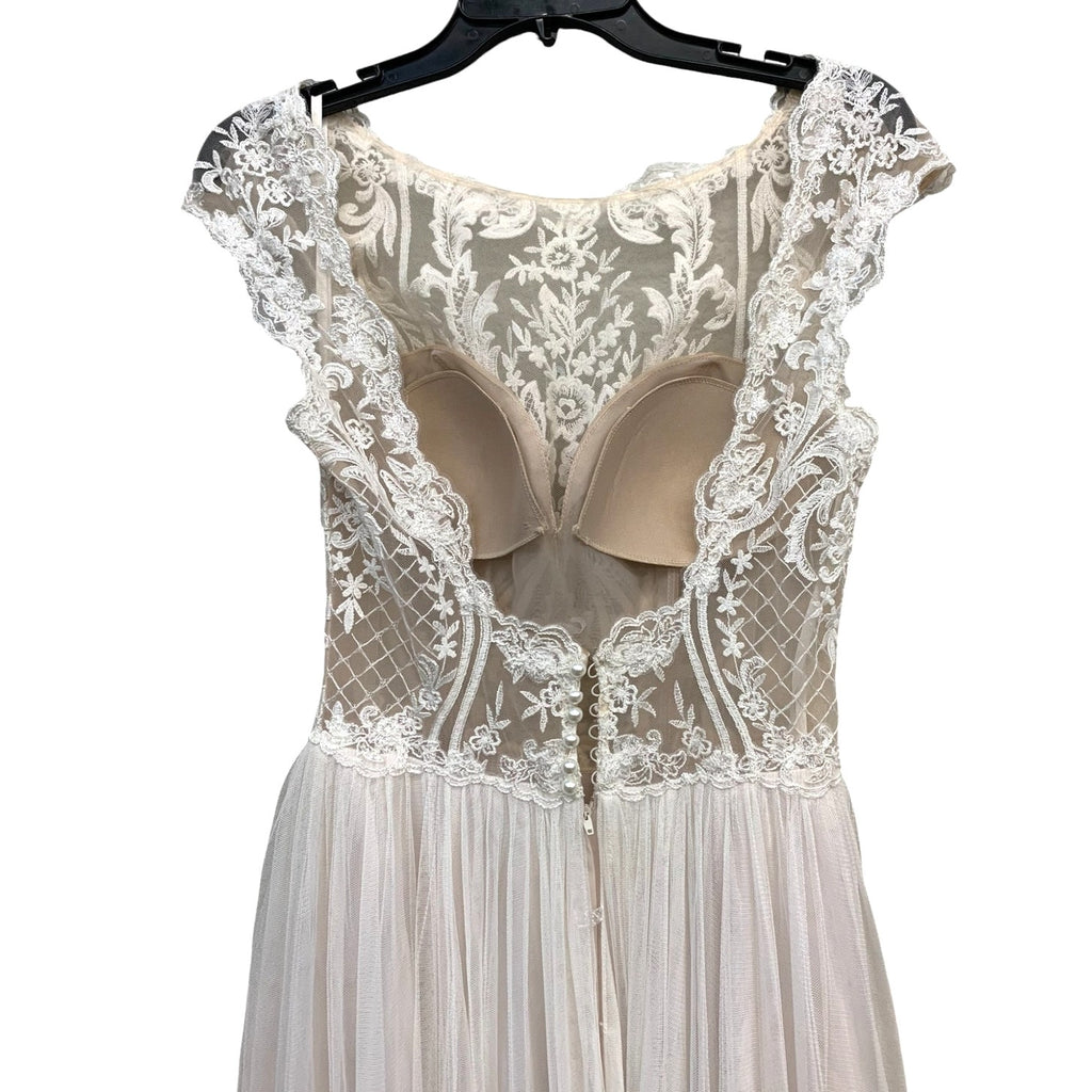 Adore by Justin Alexander Lace Wedding Dress SZ 6