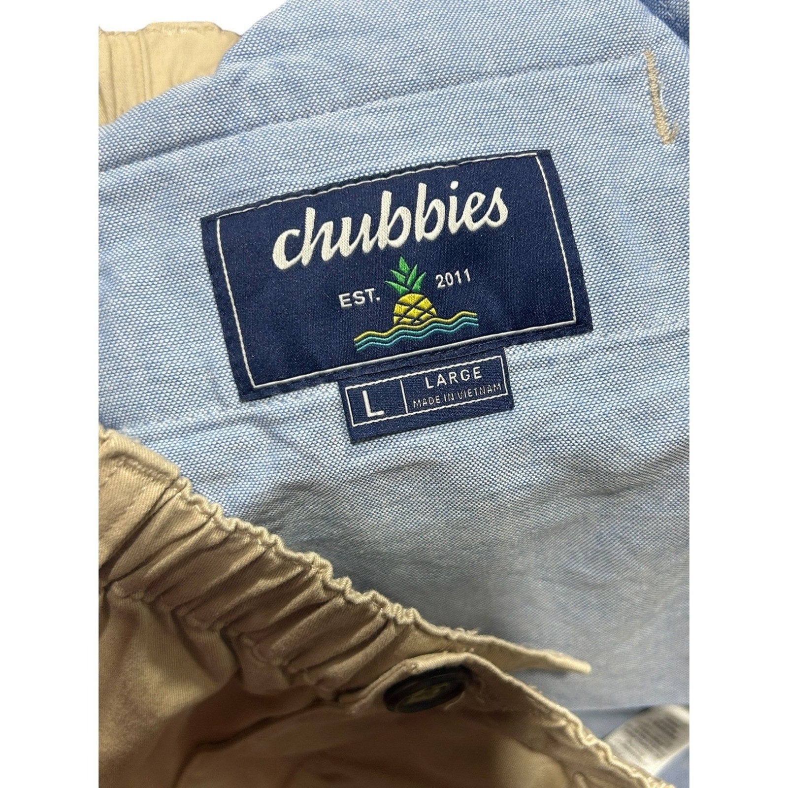 Chubbies Mens Everywear Shorts Khaki Tan Stretch Cotton 5.5 Inseam Size Large