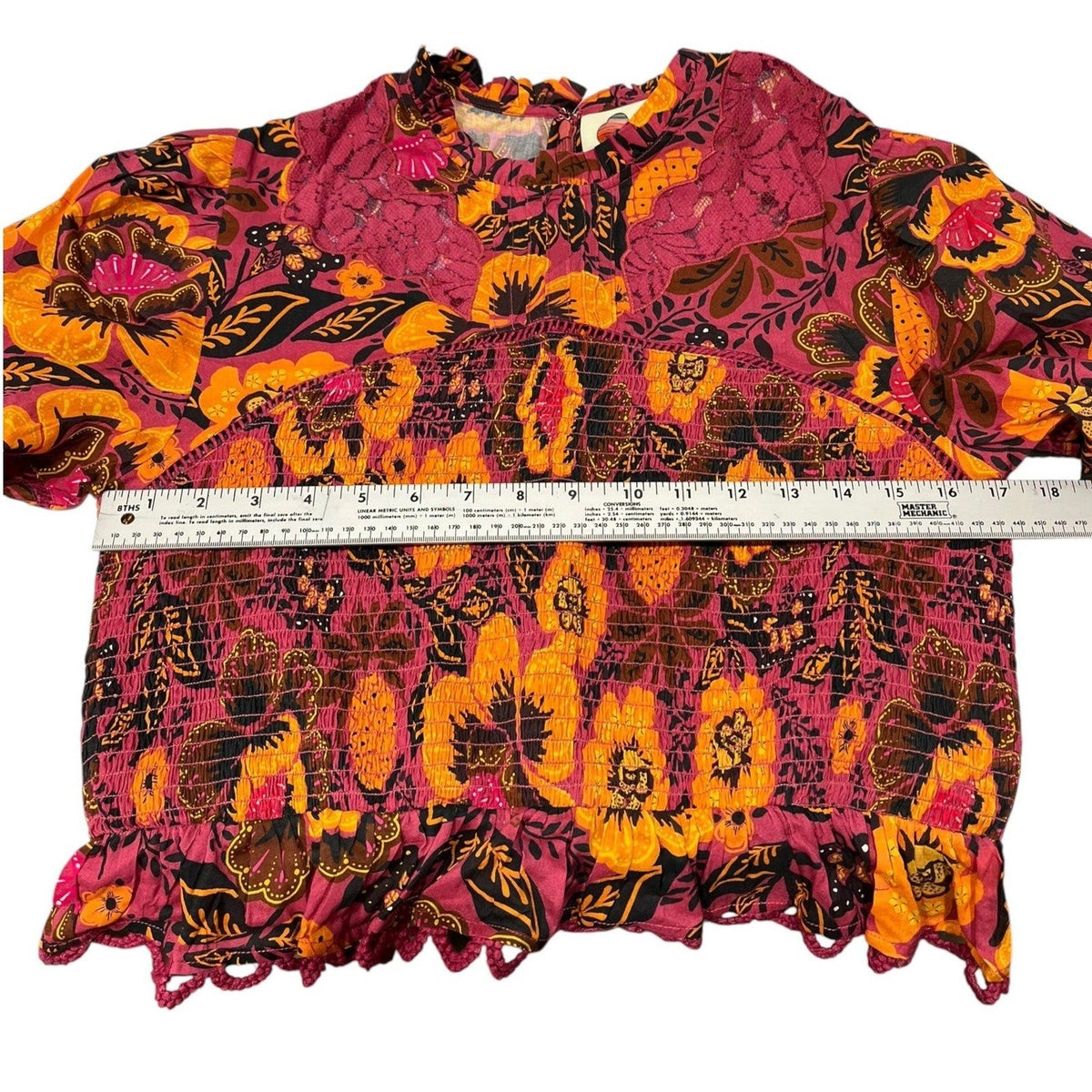 Farm Rio Garden Bloom Smocked Floral Crop Blouse Pink Orange Size M