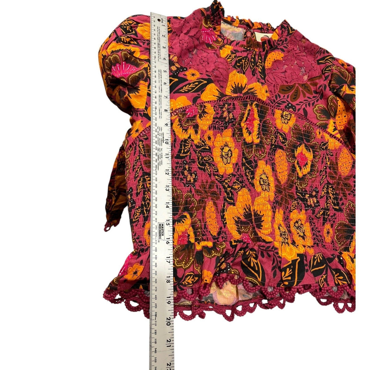 Farm Rio Garden Bloom Smocked Floral Crop Blouse Pink Orange Size M