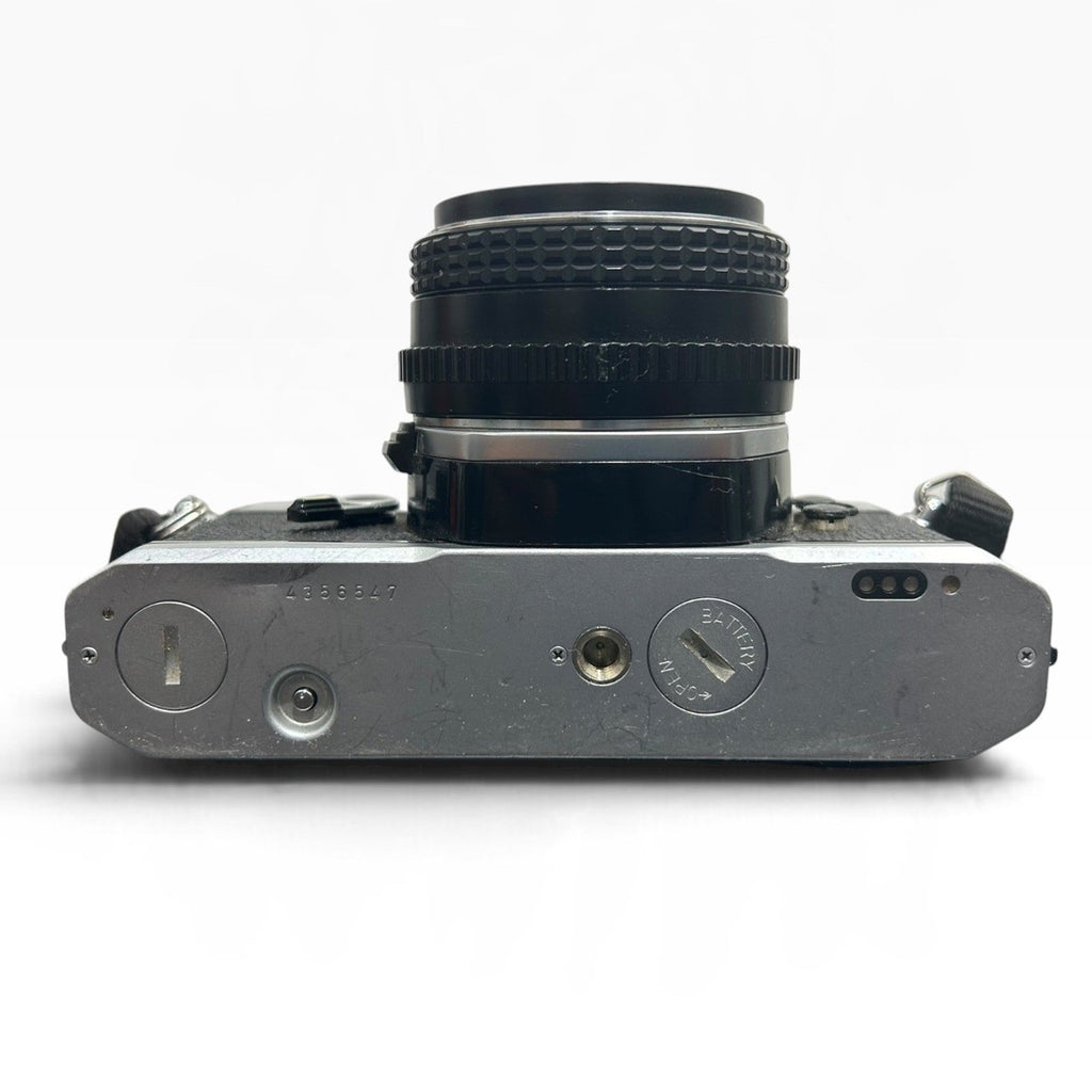 Tested Pentax MX 35mm SLR Film Camera SMC Pentax-M 50mm f/2 Lens Vivitar Flash