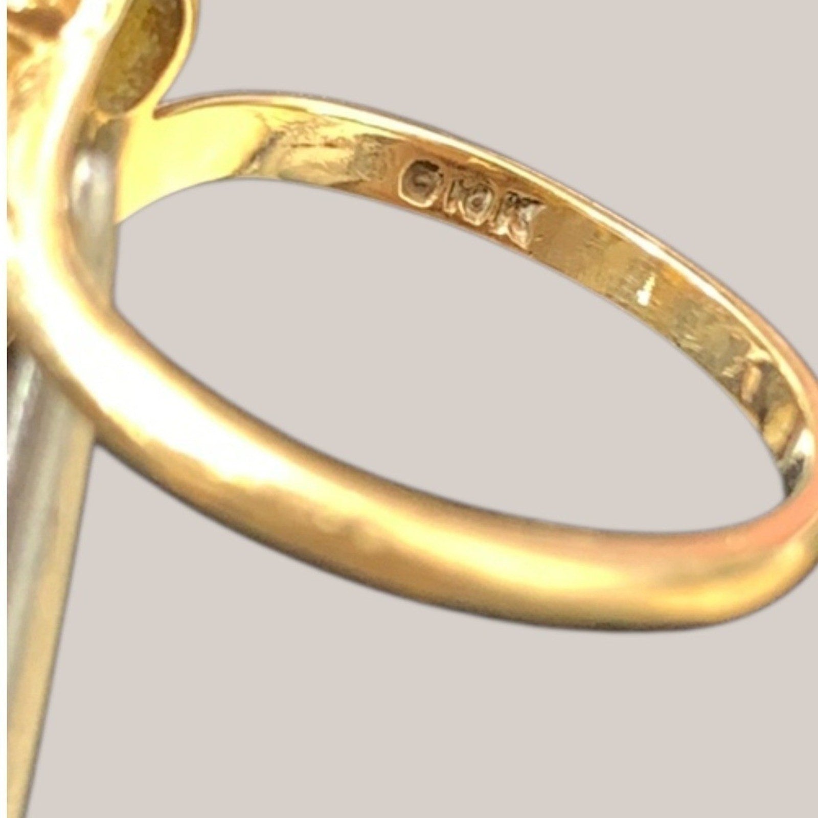 Vintage 10k Yellow Gold Double Pearl Bypass Toi et Moi Ring 2.3g size 5.5 US