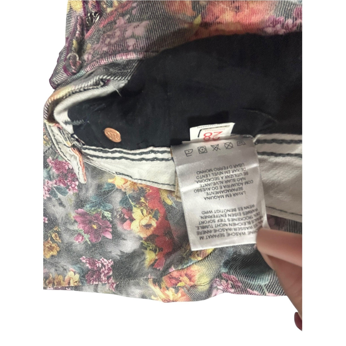 Miss Me Floral Print Skinny Jeans Grey Pink Orange Mid Rise Denim Size 27 whimsy