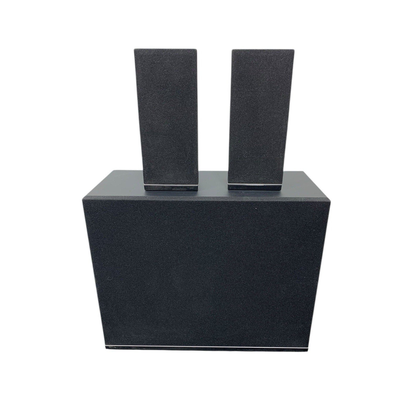 Vizio 36" 5.1 Sound Bar System Excellent Condition with subwoofer and speakers