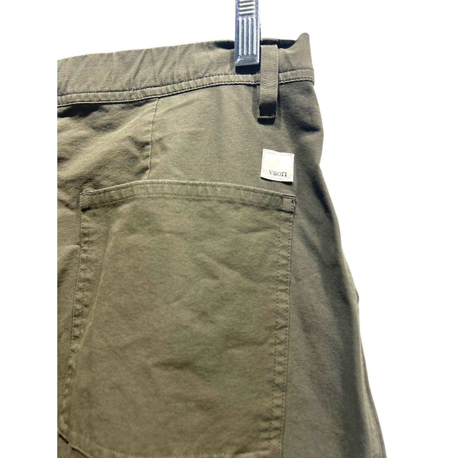 NWT Vuori Getaway Performance Pants in Dark Oregano Green Wide Leg Size S