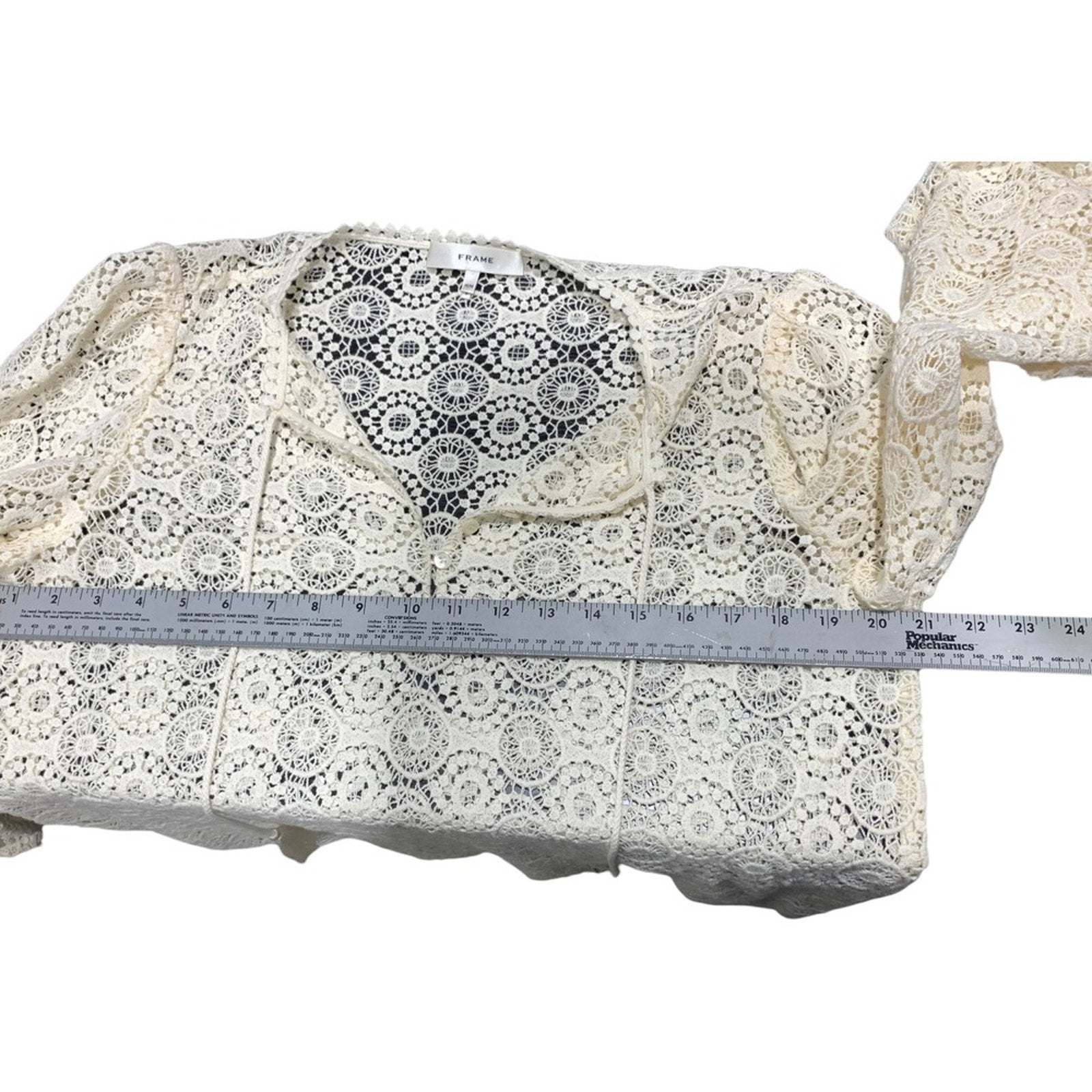 FRAME Cream Crochet Lace Boho Long Sleeve Tassel V Neck Blouse Top M/M