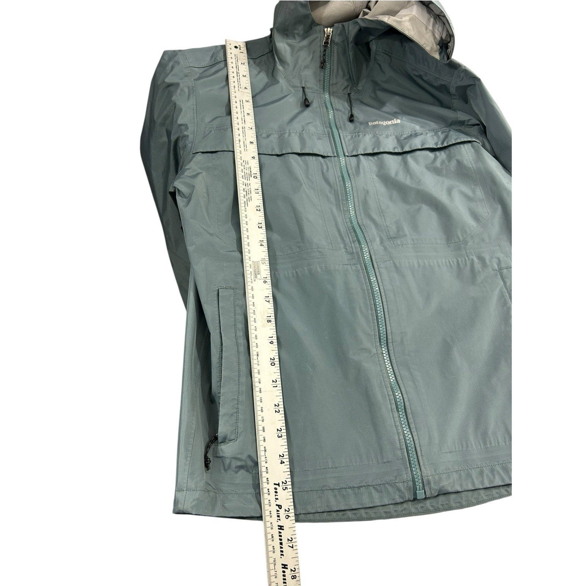 Patagonia Torrentshell 3L Rain Jacket Nouveau Green Mens XS Waterproof Shell