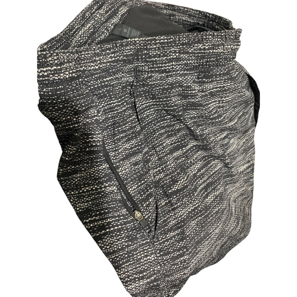 Lululemon Pace Breaker Short *Liner 9" In All Court Texture White Black SZ Large