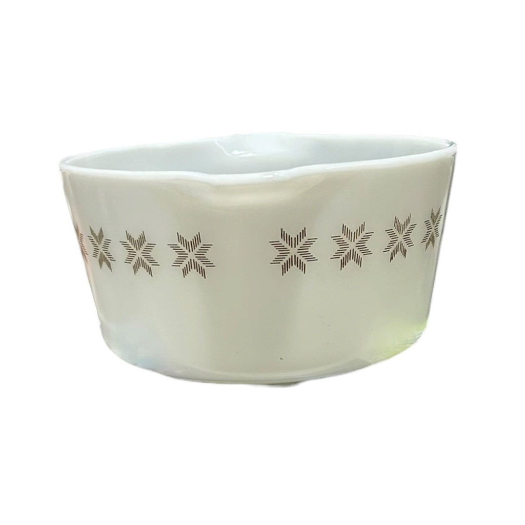 Vintage Pyrex 473 Town and Country 1 Qt Casserole Bowl Brown Snowflake White