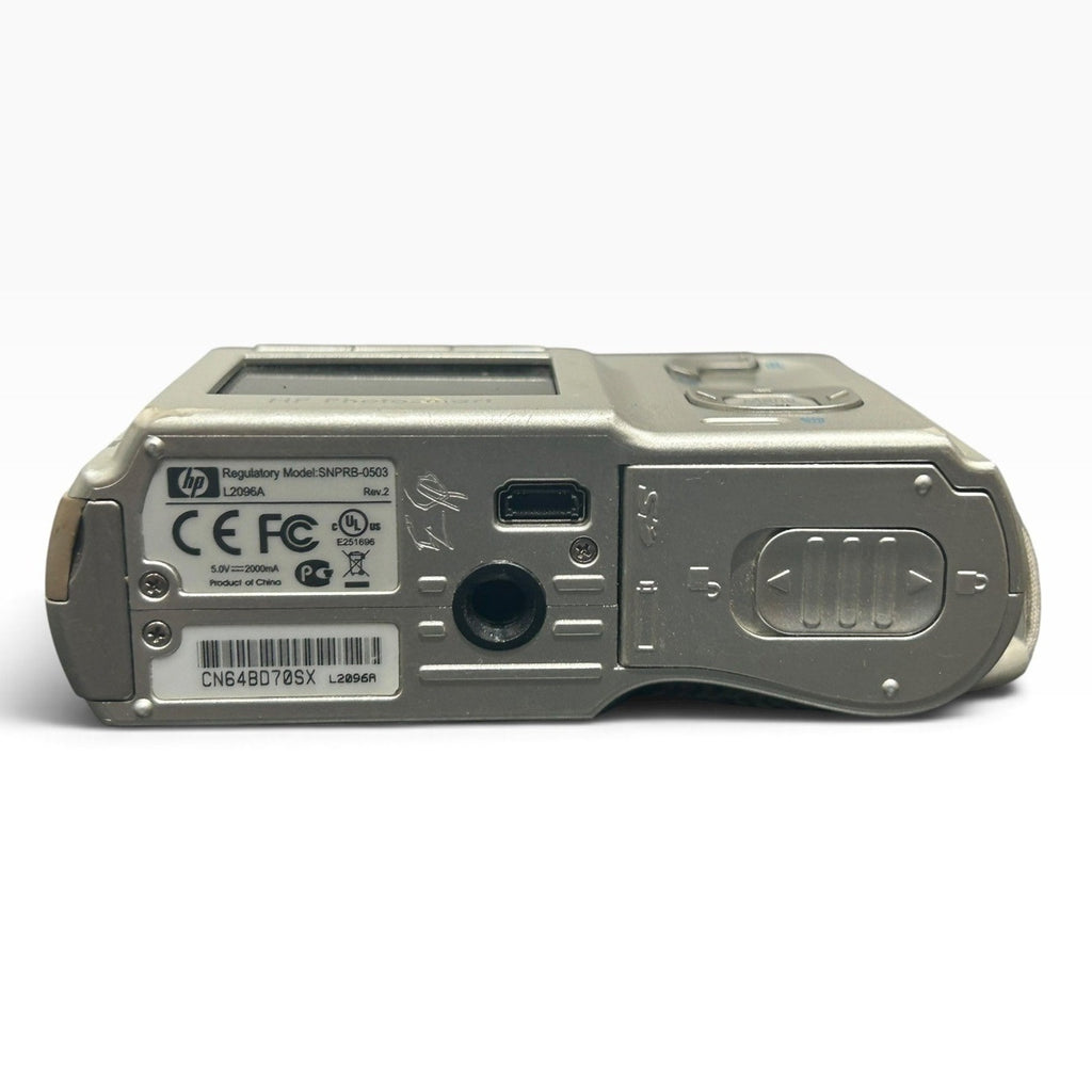 HP Photosmart M425 Digital Camera Silver 3x Optical Zoom SNPRB-0503 Y2K Digicam
