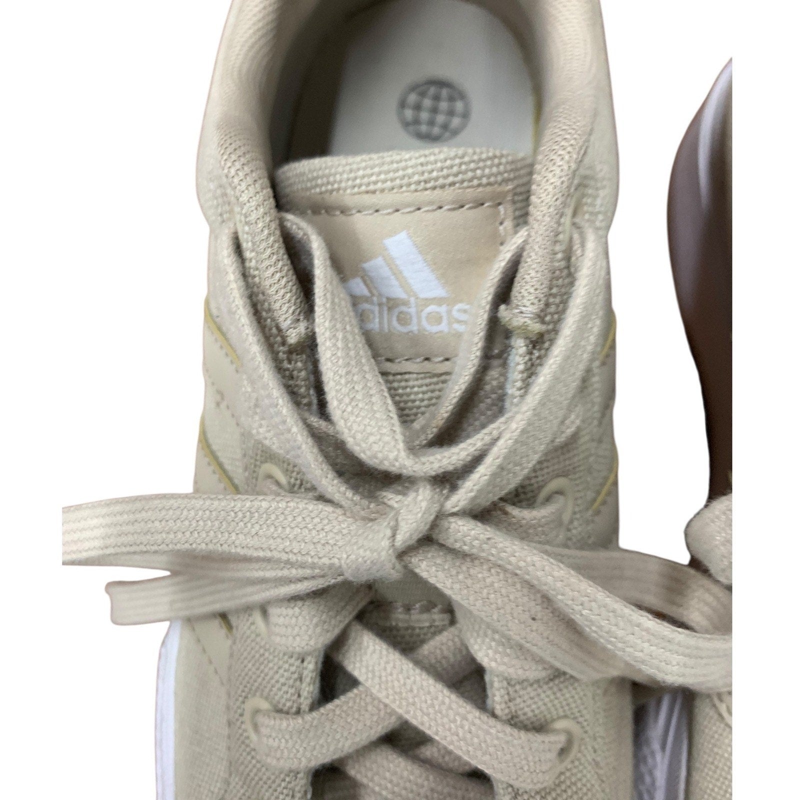 Adidas Bravado 2.0 Platform Skate Sneaker (Women) SZ 7 Beige/ beige/ white