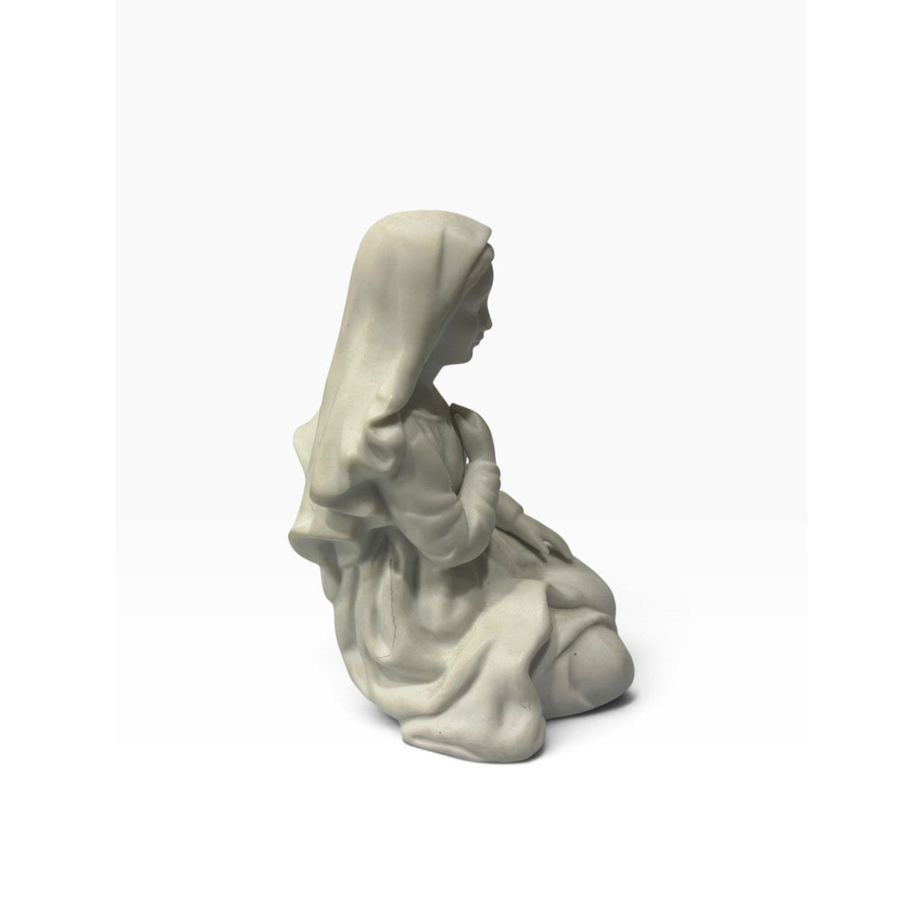 Vintage 1981 Avon Nativity Collectibles Mary Bisque Porcelain Figurine 4.5" Rare