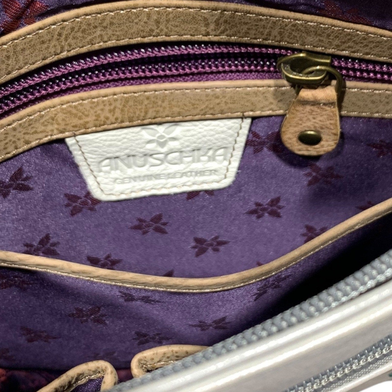 Anuschka Hand Painted Leather Floral Bee Crossbody Bag White RFID Organizer